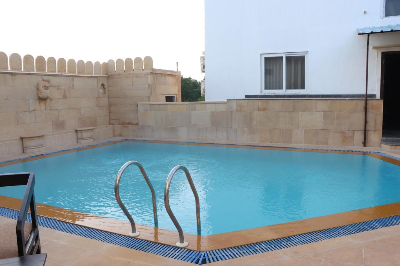 ג'איסלמר Hotel Marwar Palace מראה חיצוני תמונה