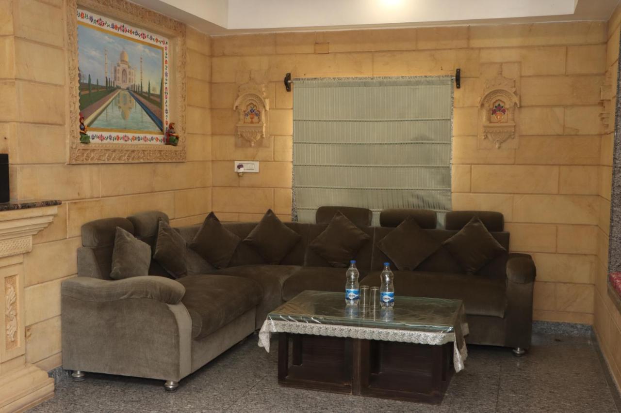 ג'איסלמר Hotel Marwar Palace מראה חיצוני תמונה